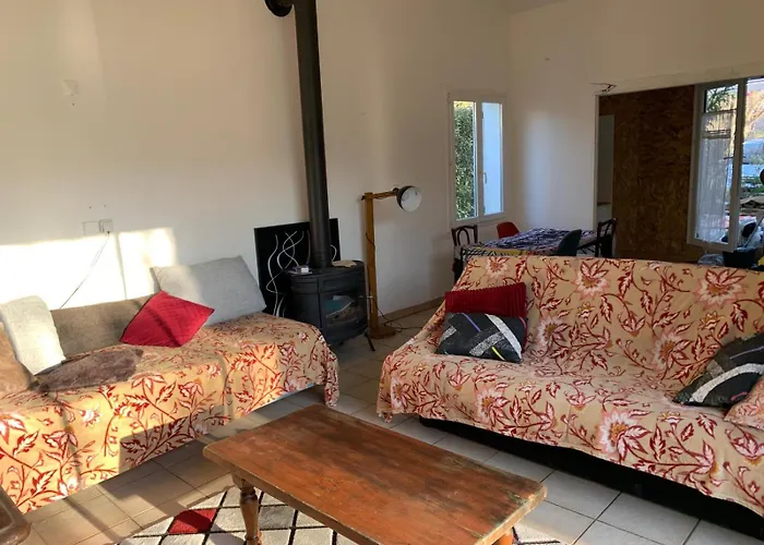 Petite Maison De Village Fontienne 21 Chemin Des Charbonniers photo