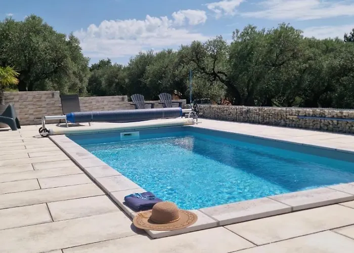 foto di Villa climatisée avec Piscine privée Volonne