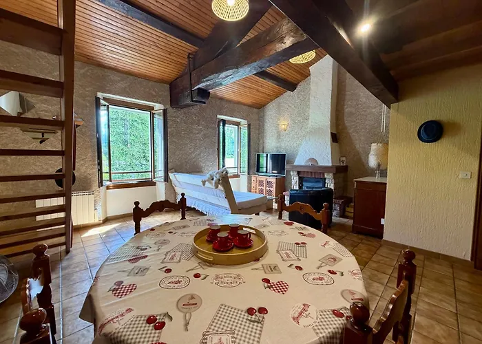 Loft Cosy Avec Mezzanine Au Coeur Du Verdon ! Saint-André-les-Alpes képek